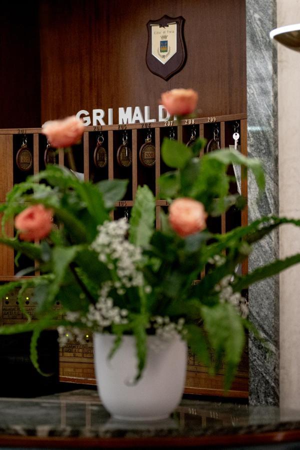 Hotel Grimaldi Treia Ngoại thất bức ảnh