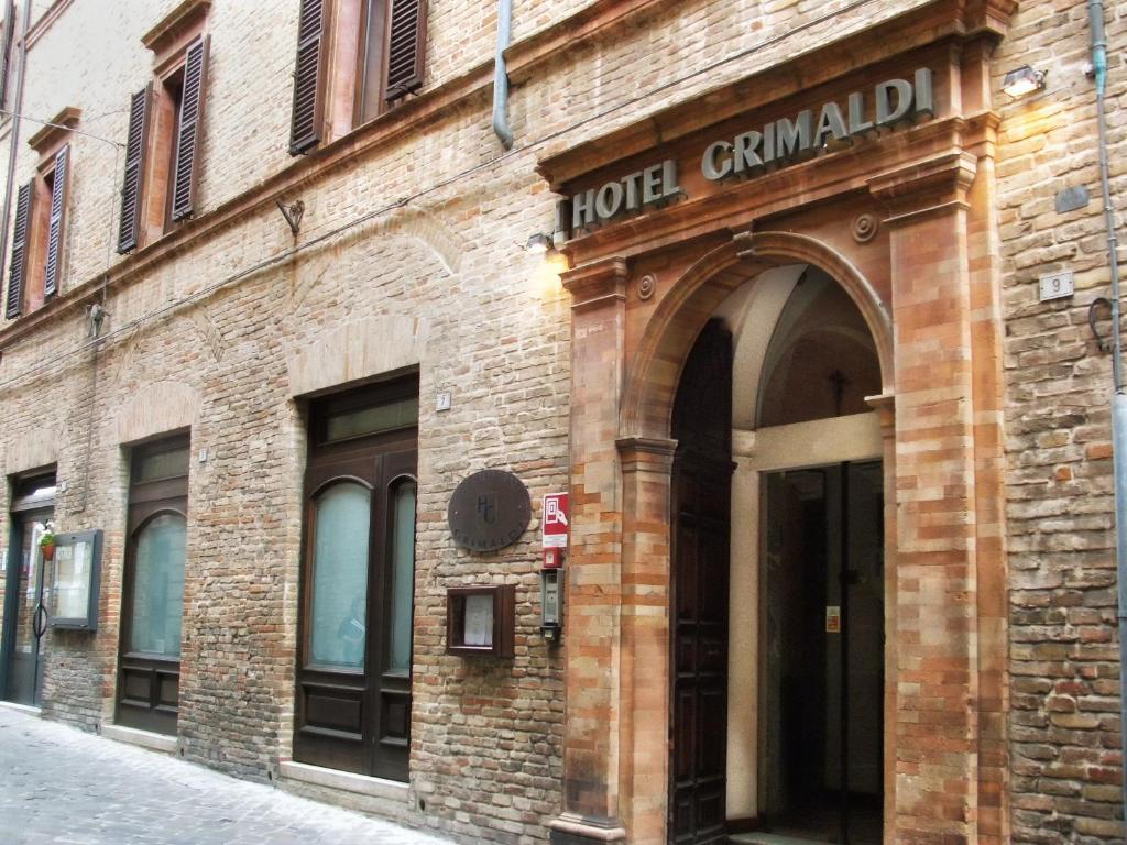 Hotel Grimaldi Treia Ngoại thất bức ảnh